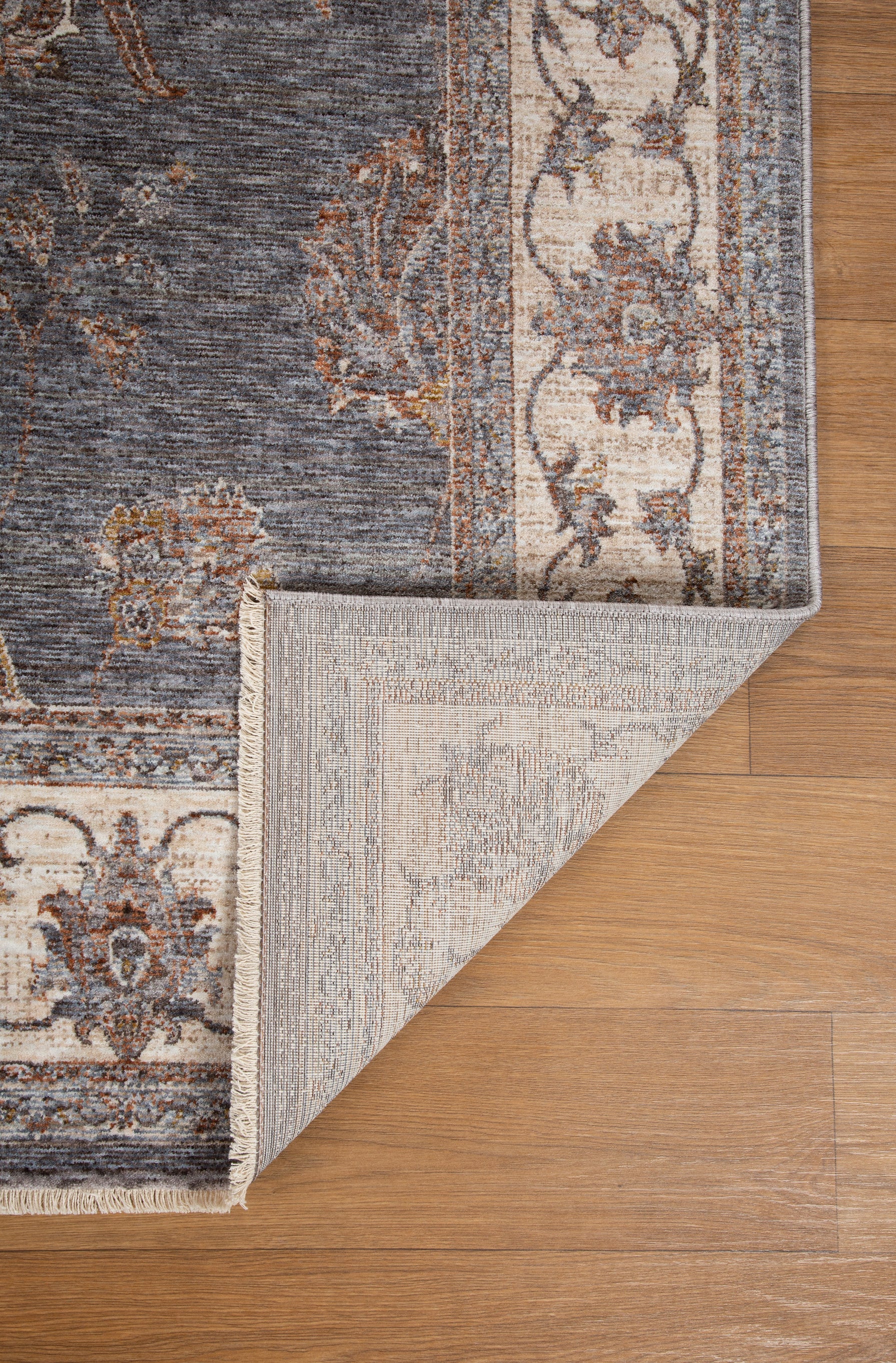 Maharaja Traditional Short Fringe Rug