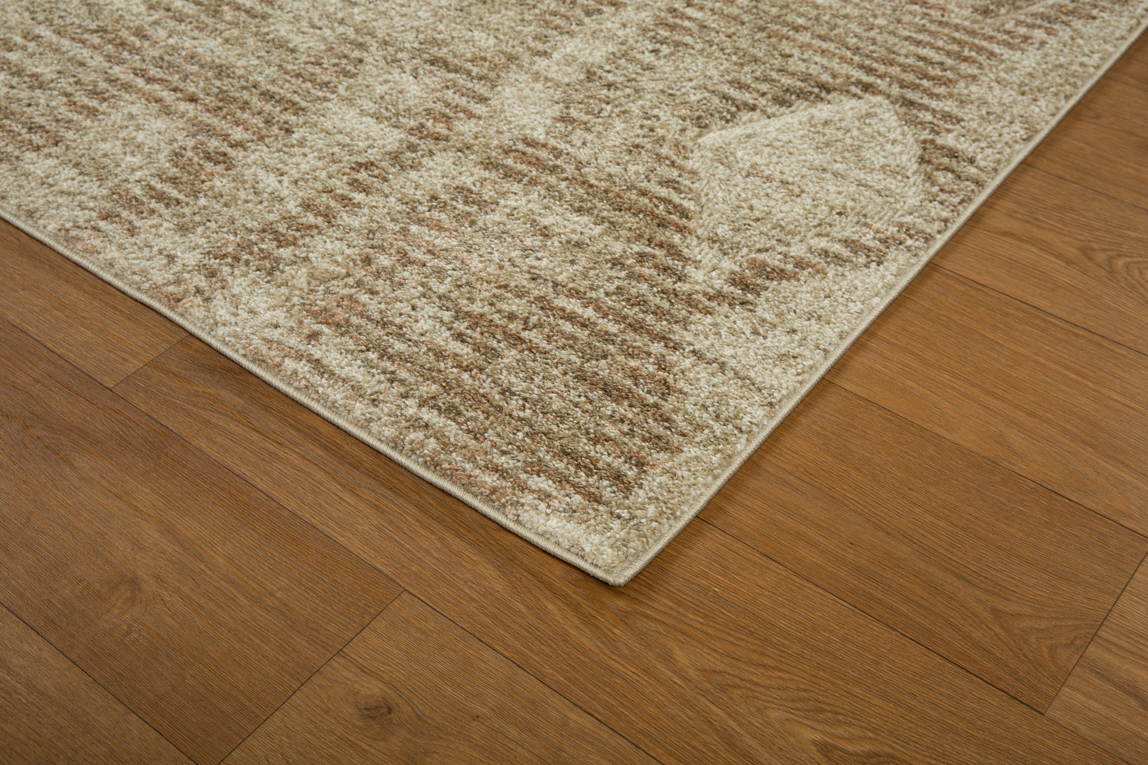 Dyna Ethnic Diamond Rug