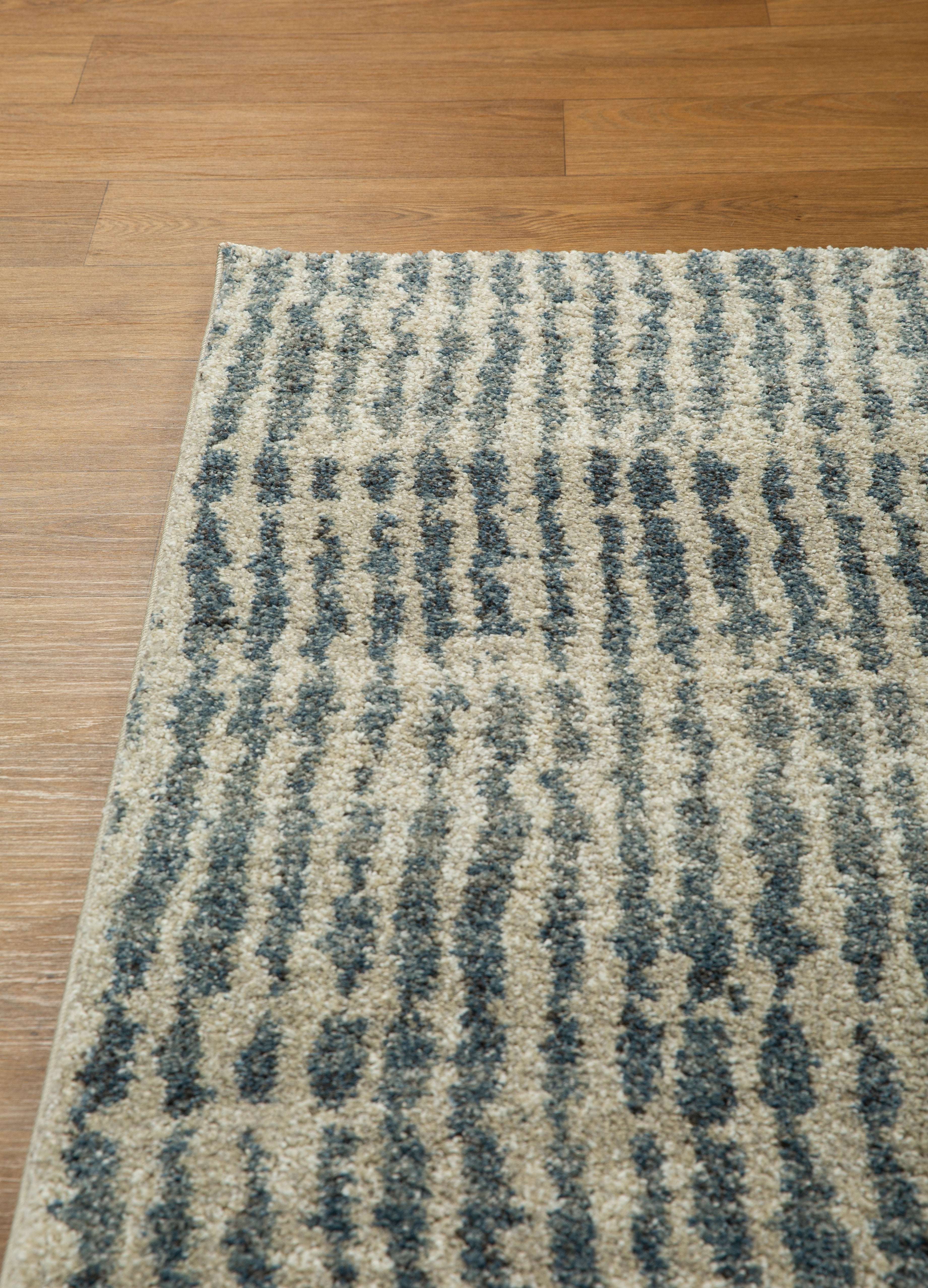 Dyna Line Modern Rug