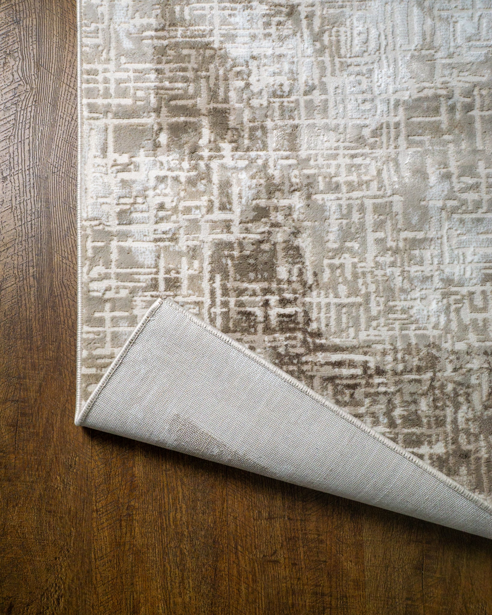 Lucien Modern Grid Rug