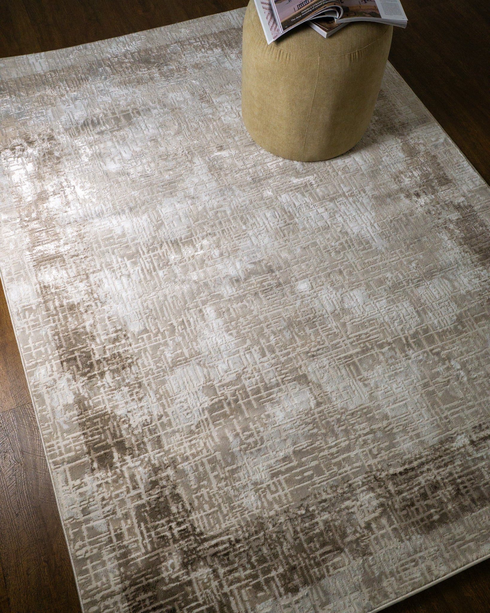 Lucien Modern Grid Rug