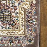 Gavino Diamond Traditional Rug