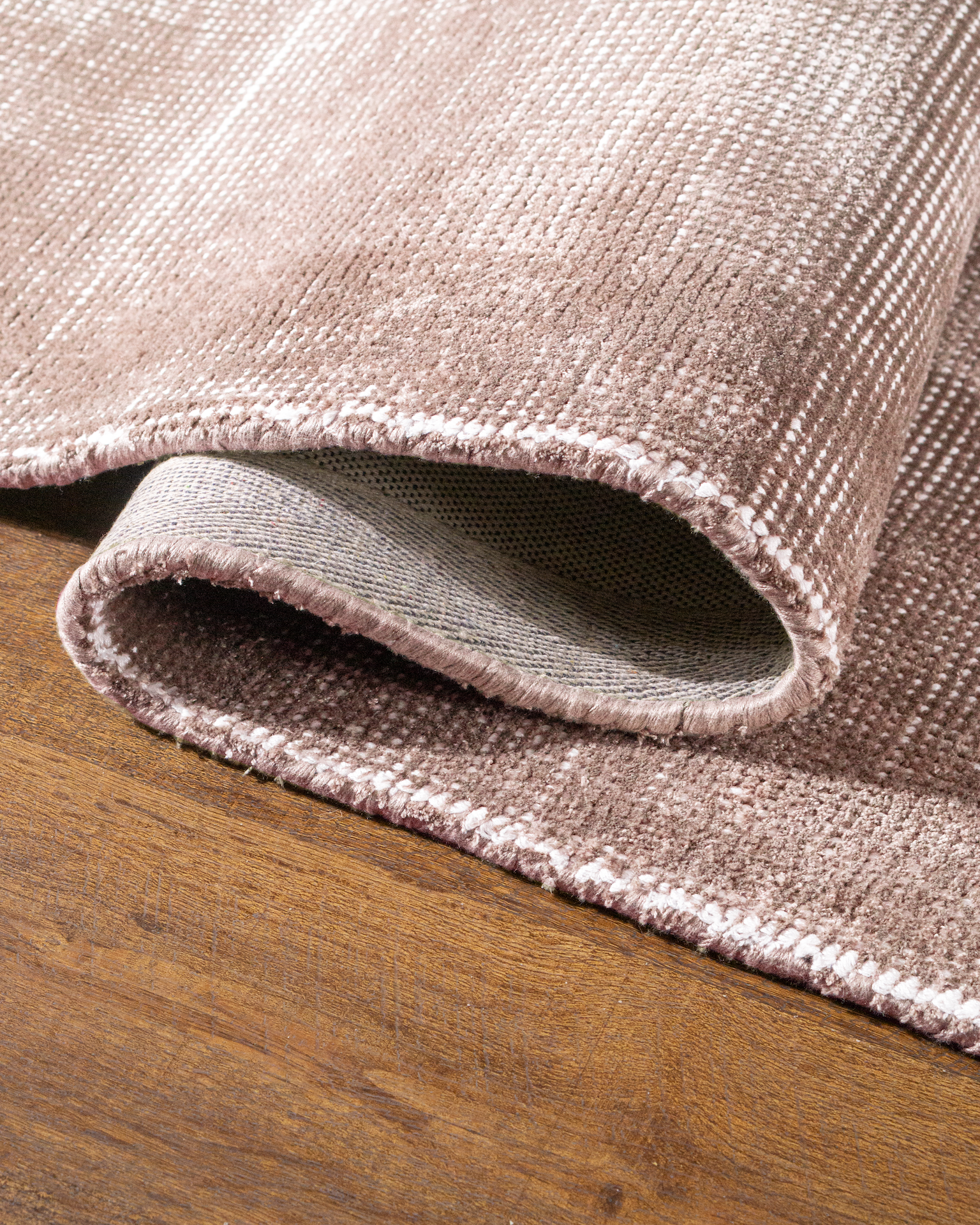 Couture Viscose Blend Modern Rug